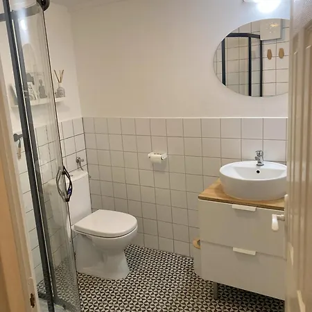 The Rabbit Hole Apartment *